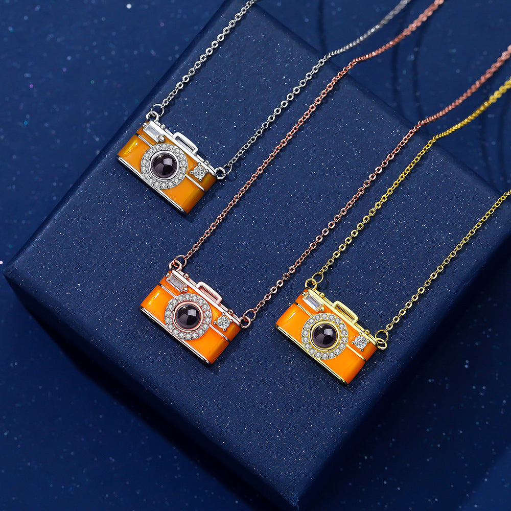 Geometrik Dörtgen Kolye – Platin, Altın ve Rose Gold Unisex Zincir